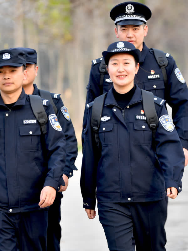 南京一辅警雪中保畅不幸殉职